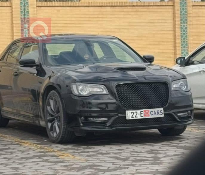 کرایسلەر 300